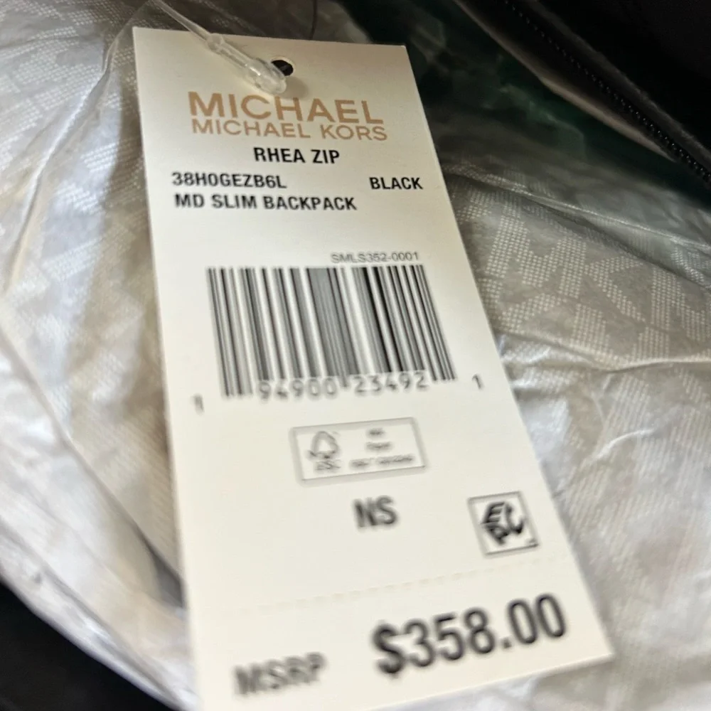 $358 Retail New! Michael Kors backpack purse - Picture 8 of 13